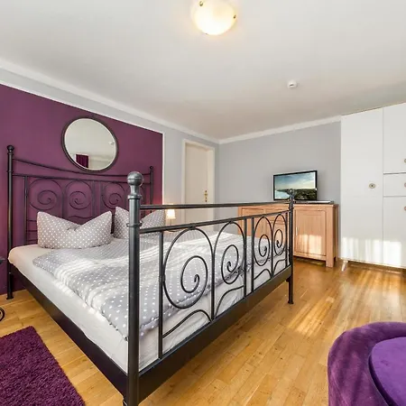 Ferienwohnung Inselgluck * בינץ